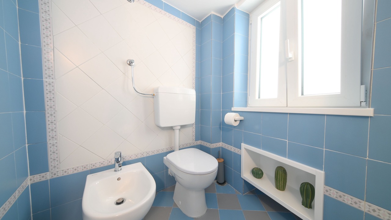 Photo of Bathroom in Forio