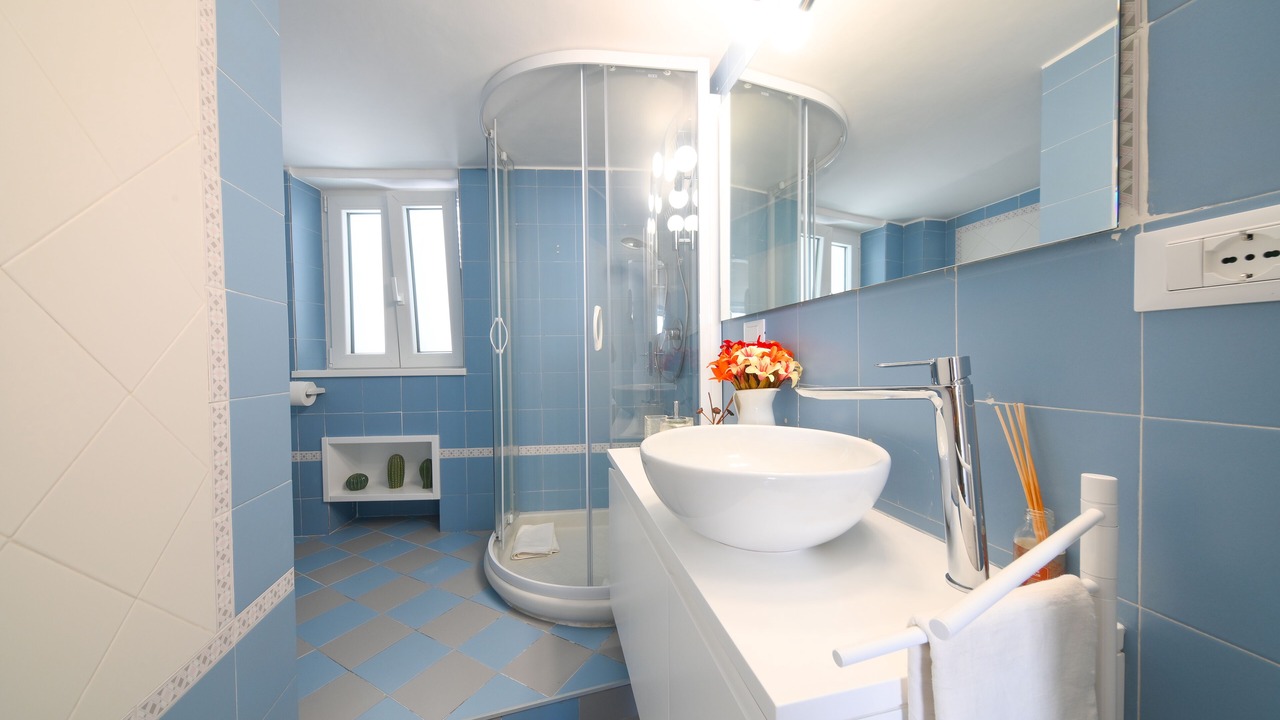 Photo of Bathroom in Forio