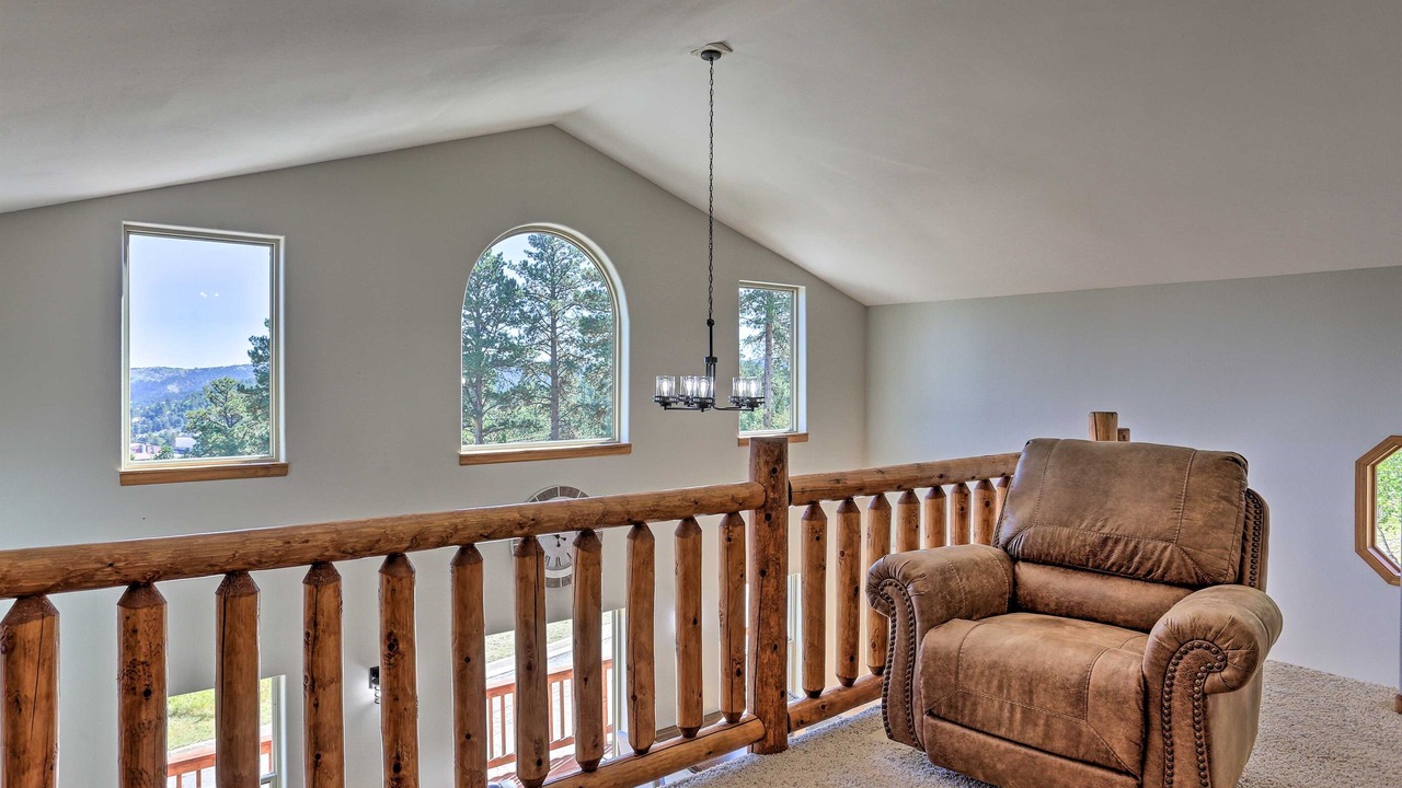 Photo of Bedroom in Deadwood