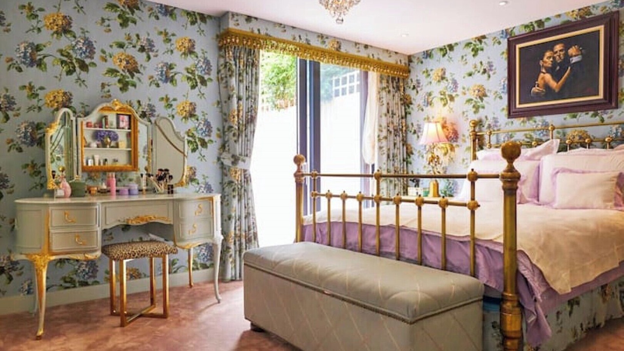Photo of Bedroom in Primrose Hill