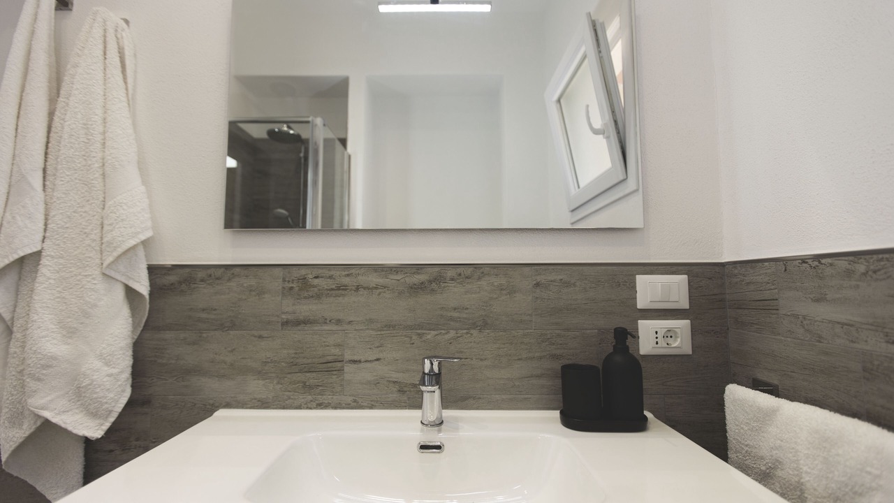 Photo of Bathroom in Forio