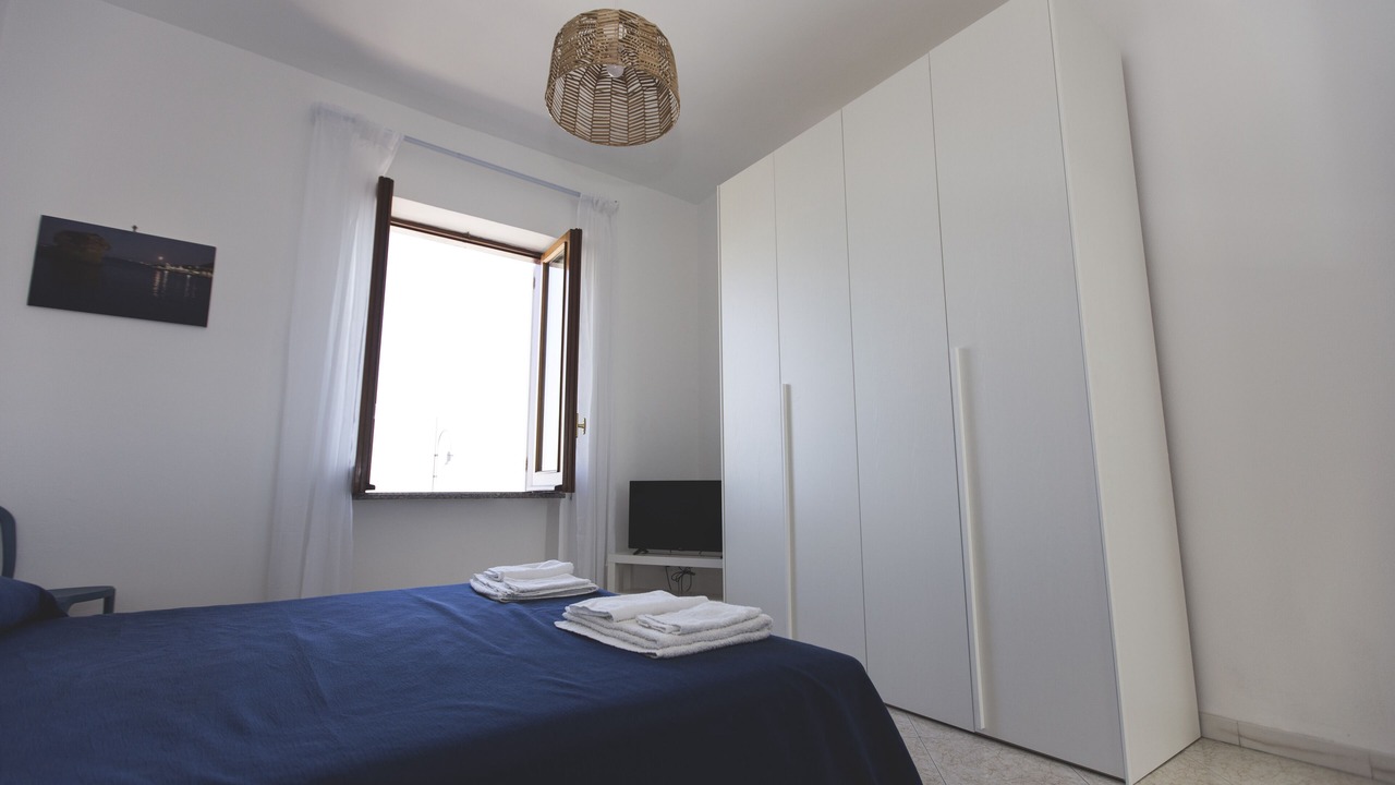 Photo of Bedroom in Forio