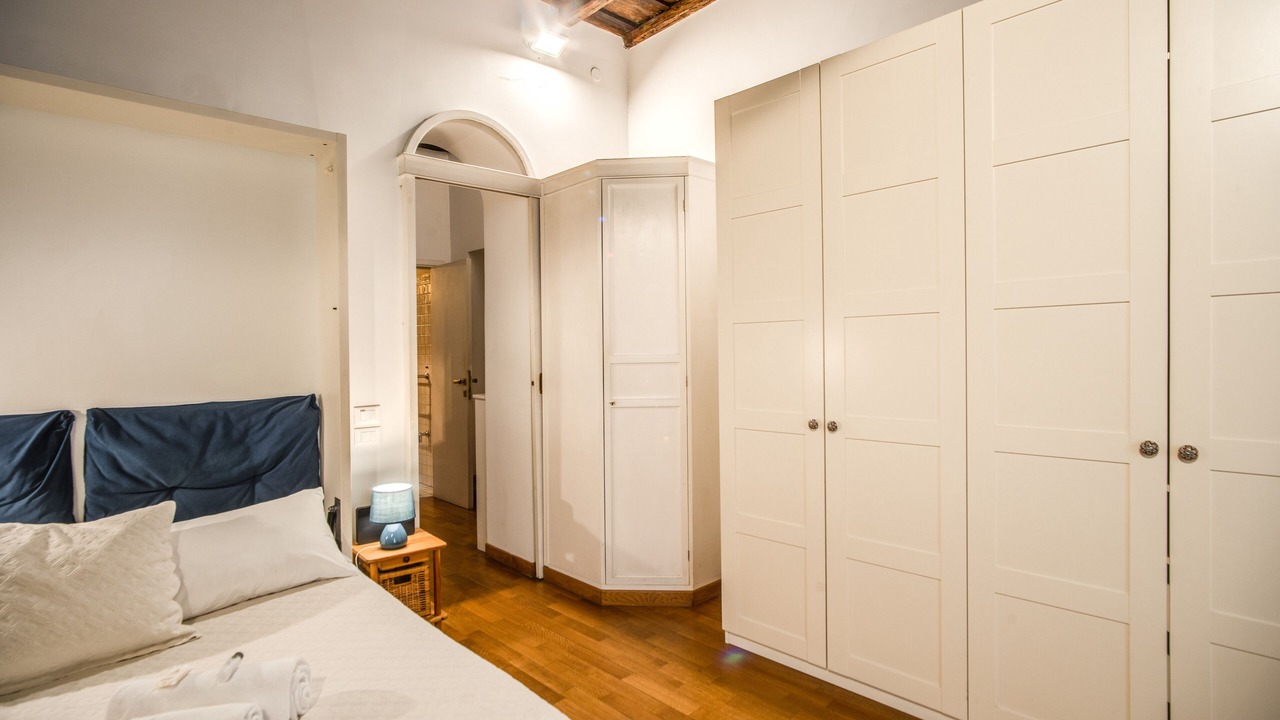 Photo of Bedroom in Rione VI Parione