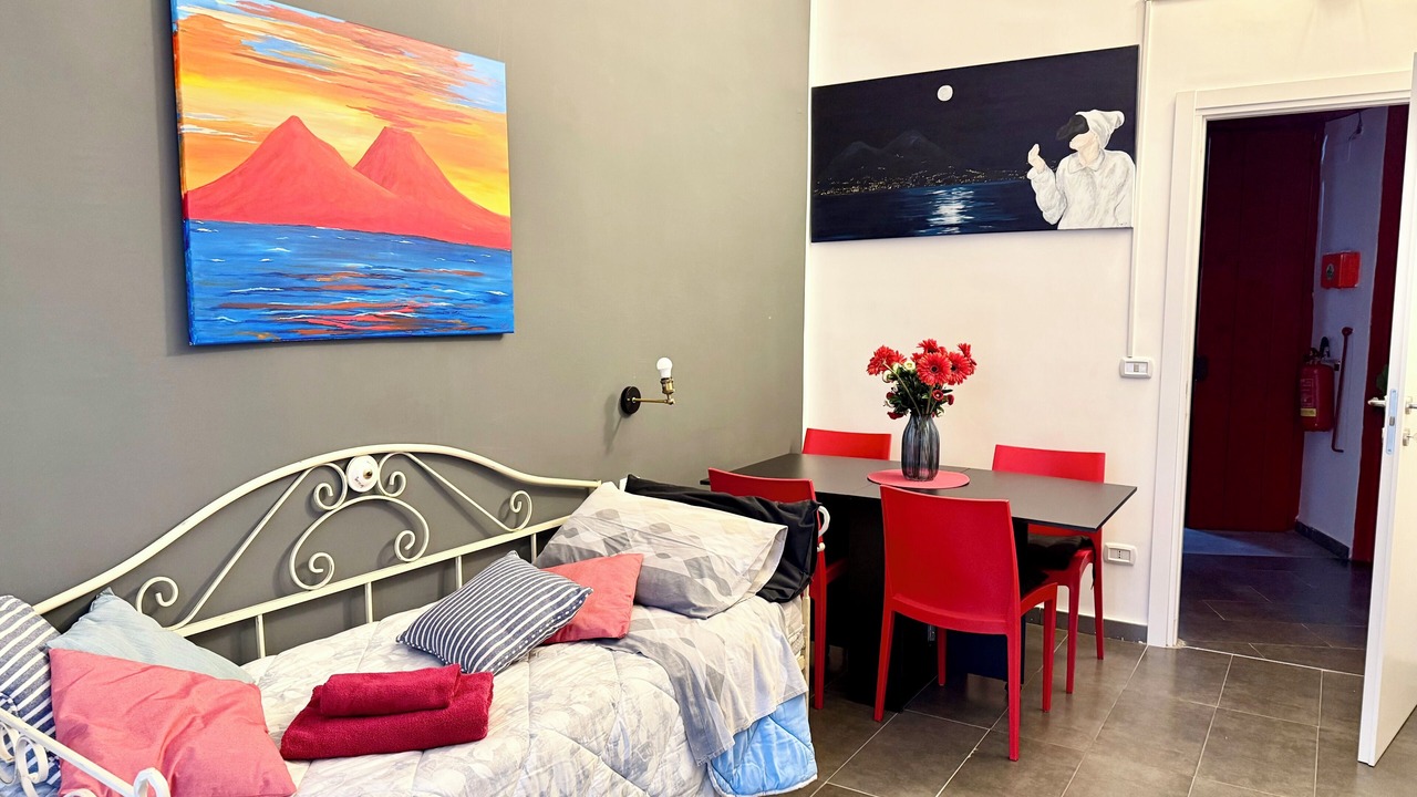 Photo of Bedroom in Naples City Centre
