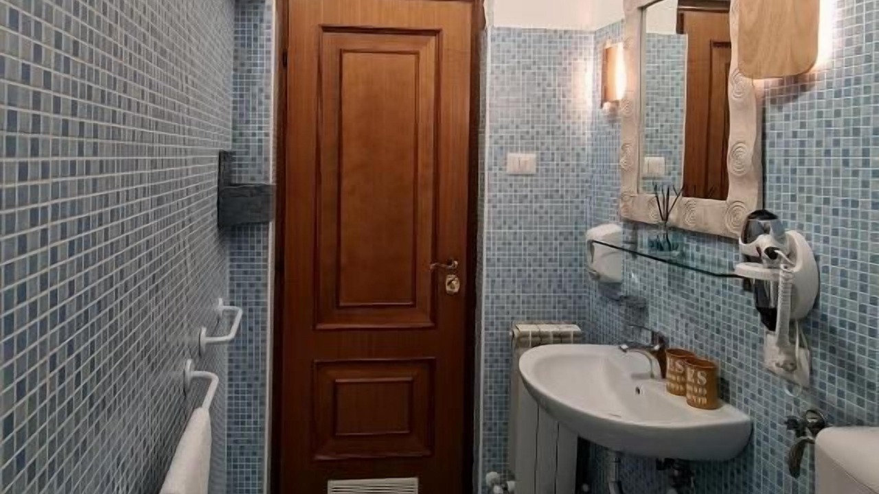 Photo of Bathroom in Rione XVIII Castro Pretorio