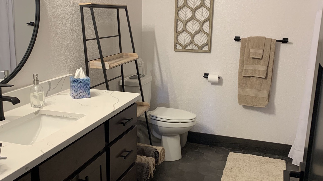 Photo of Bathroom in Lead