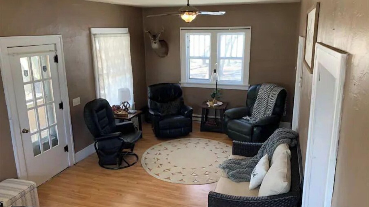 Photo of Livingroom in Fairfax