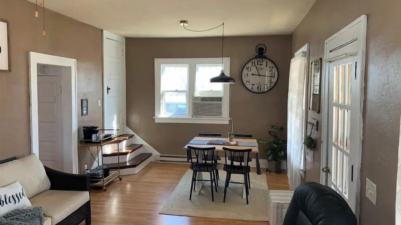 Photo of Livingroom in Fairfax