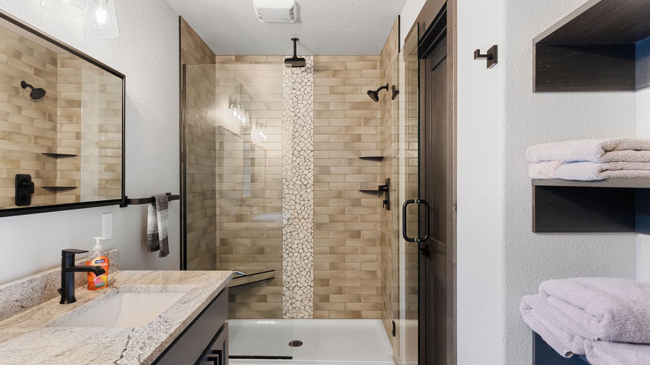 Photo of Bathroom in Lead