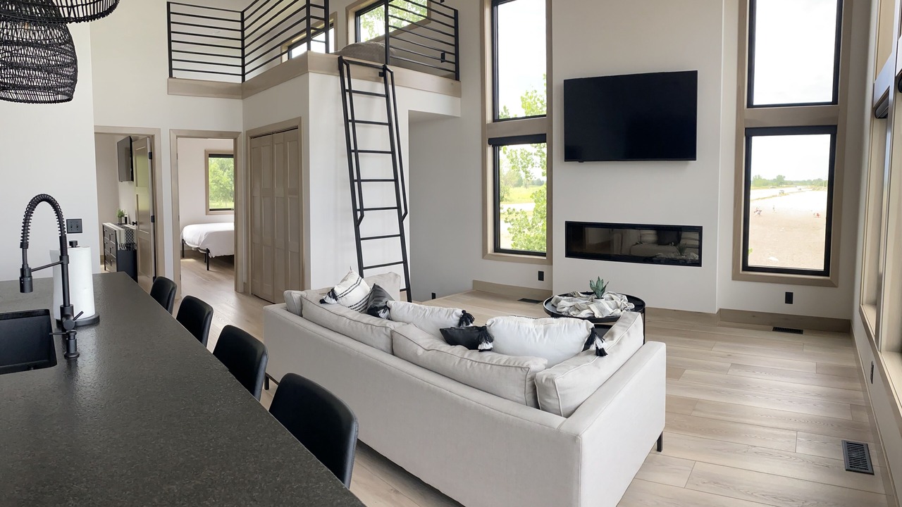 Photo of Bedroom in Hamlin County