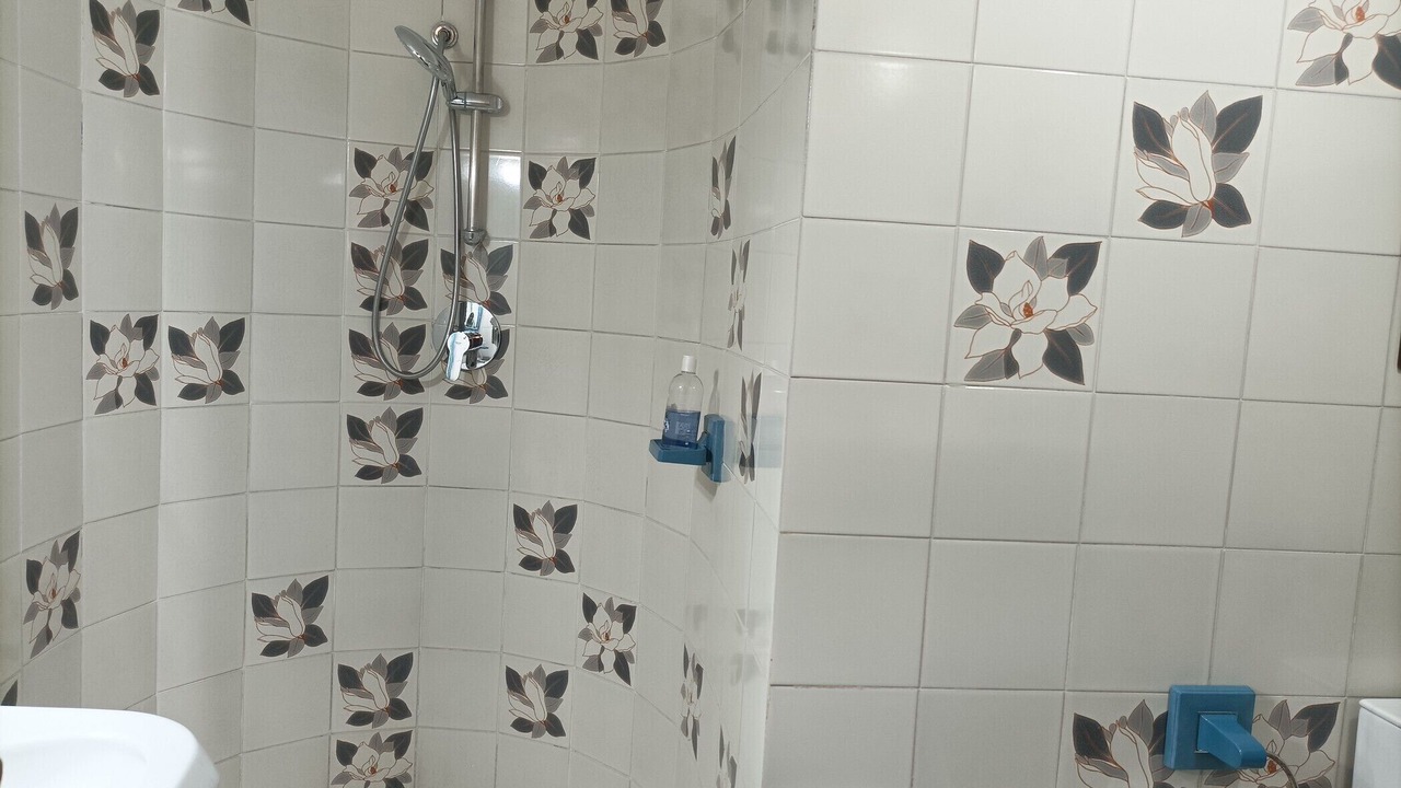 Photo of Bathroom in Meta