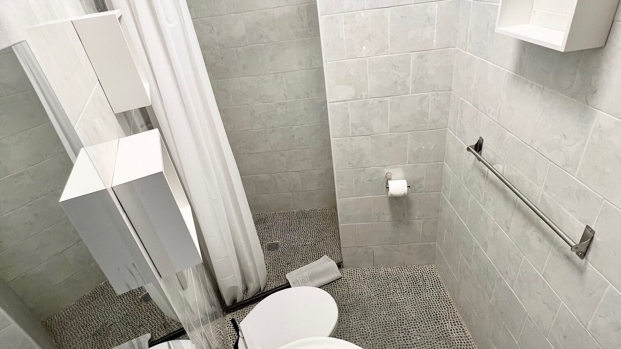 Photo of Bathroom in Panza
