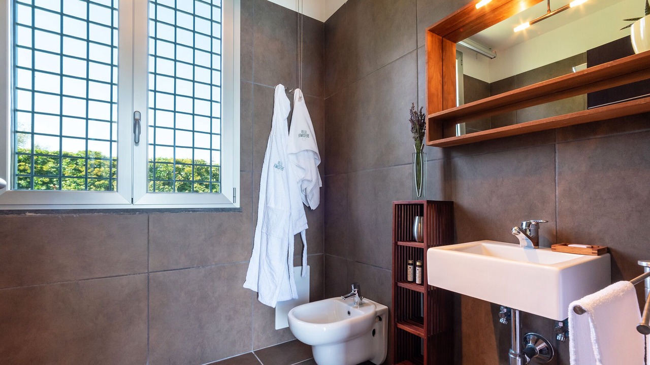 Photo of Bathroom in Arce