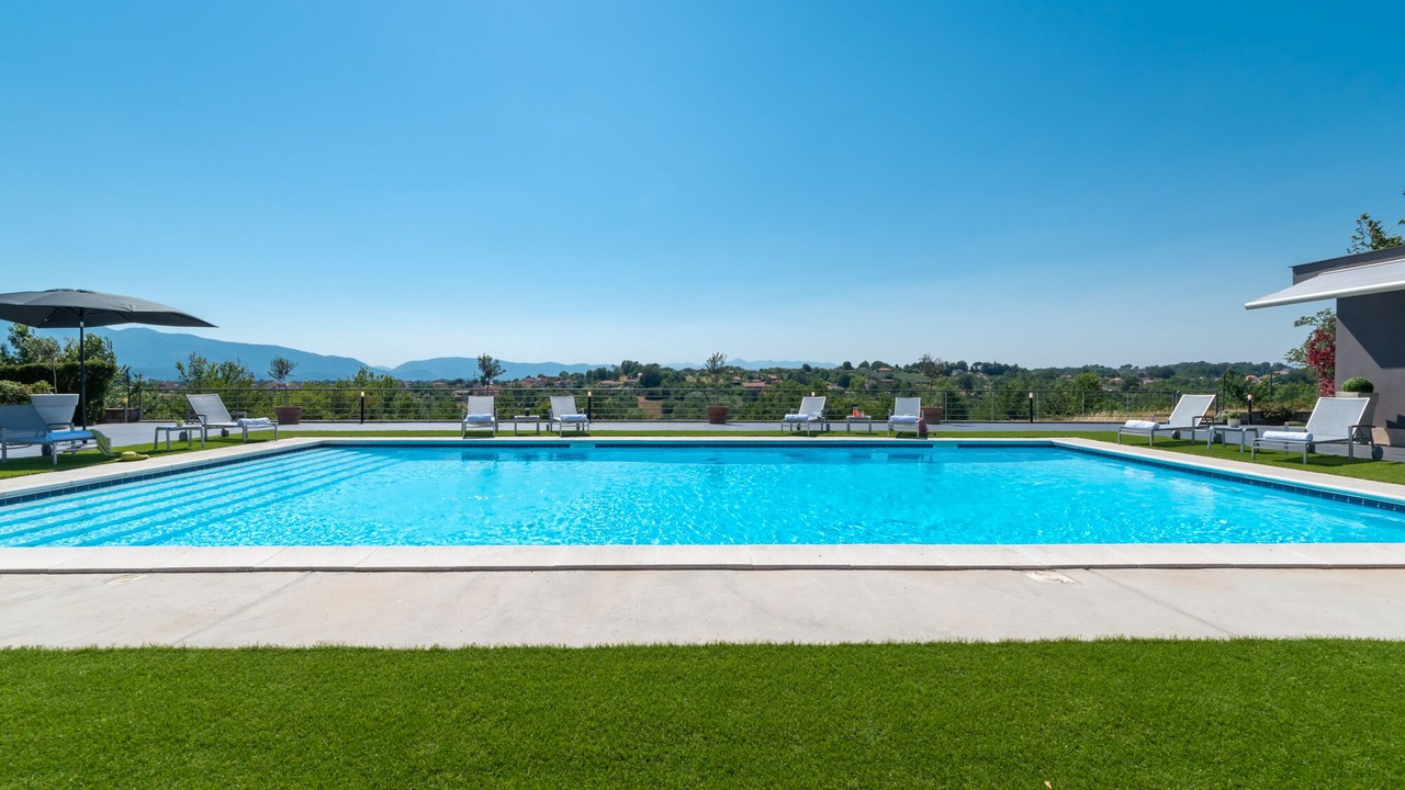 Photo of Outdoor in Arce