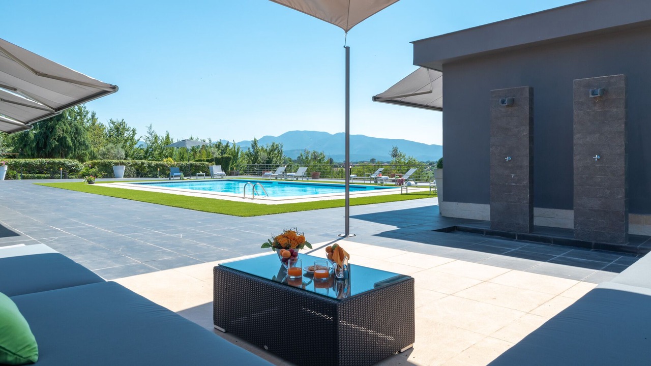 Photo of Outdoor in Arce