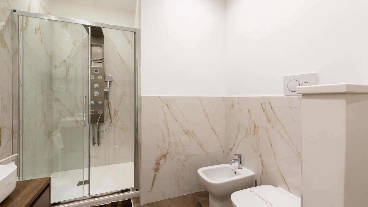 Photo of Bathroom in Celio