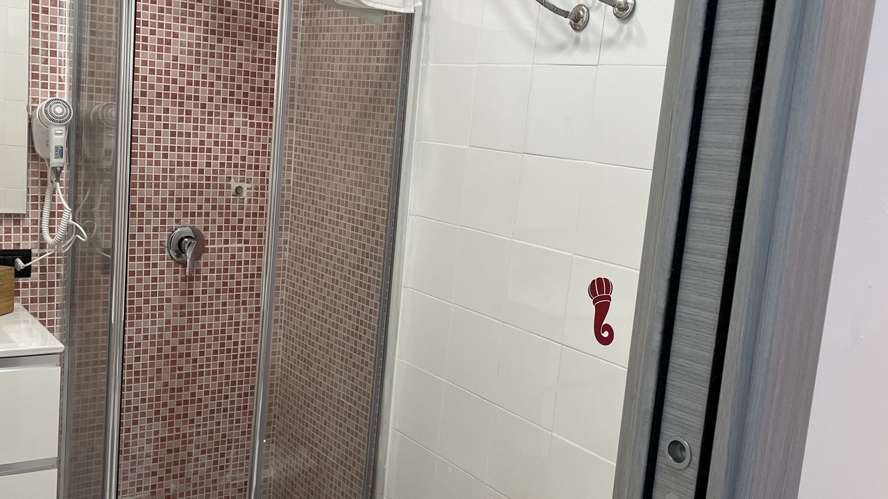 Photo of Bathroom in Naples