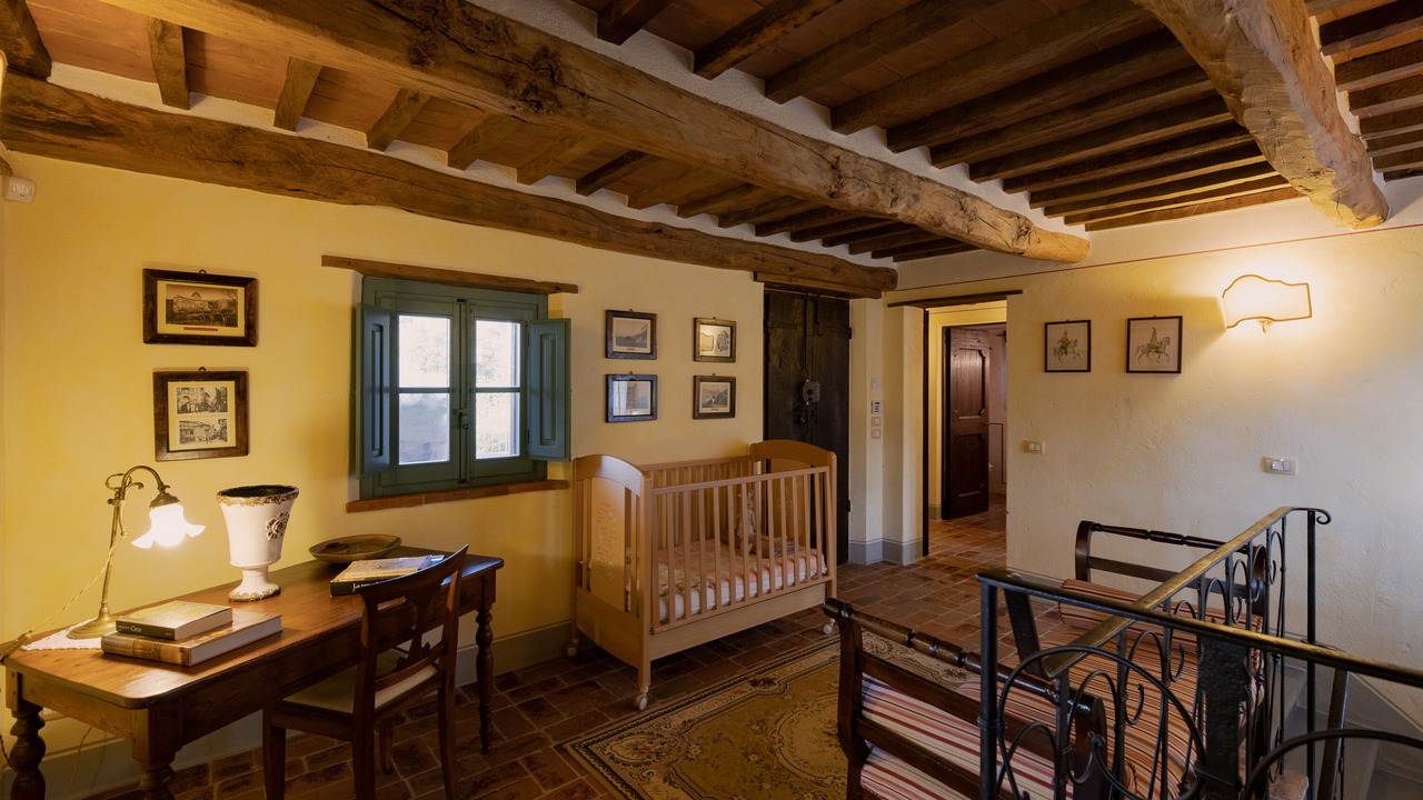 Photo of Others in Ossaia