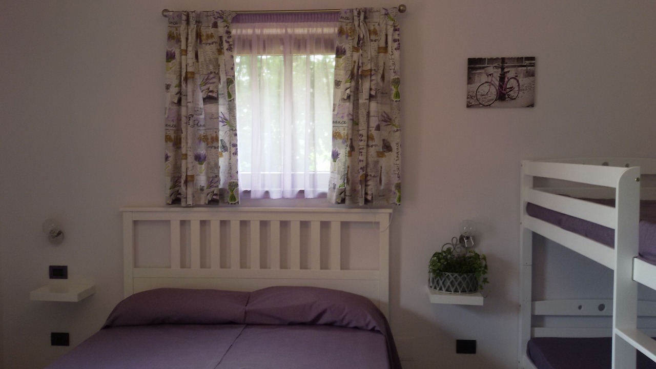 Photo of Bedroom in Capodimonte