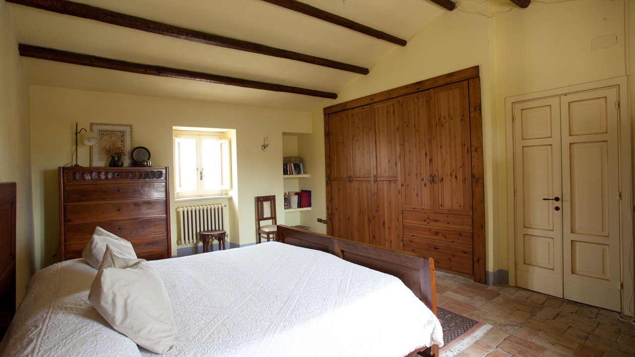 Photo of Bedroom in Tollo