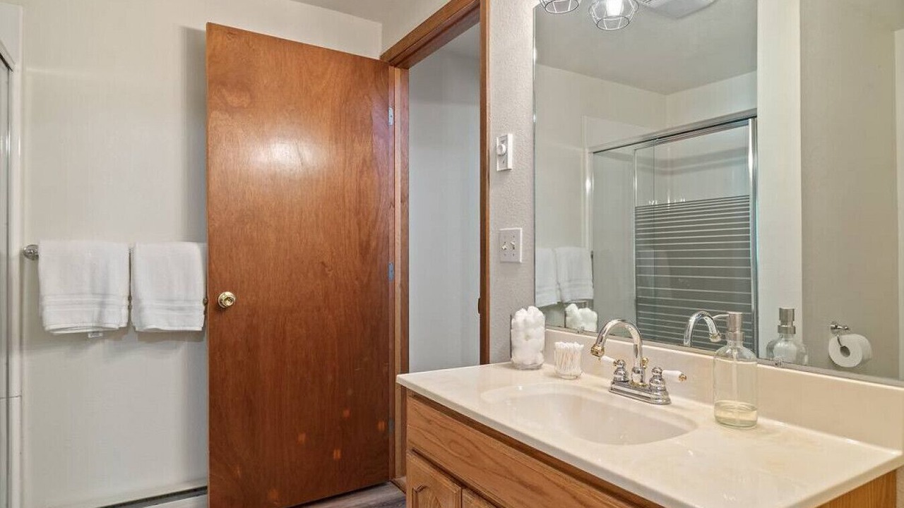 Photo of Bathroom in Hill City