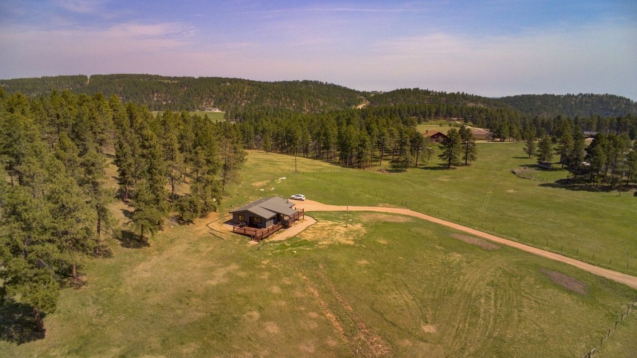 Photo of Outdoor in Colonial Pine Hills