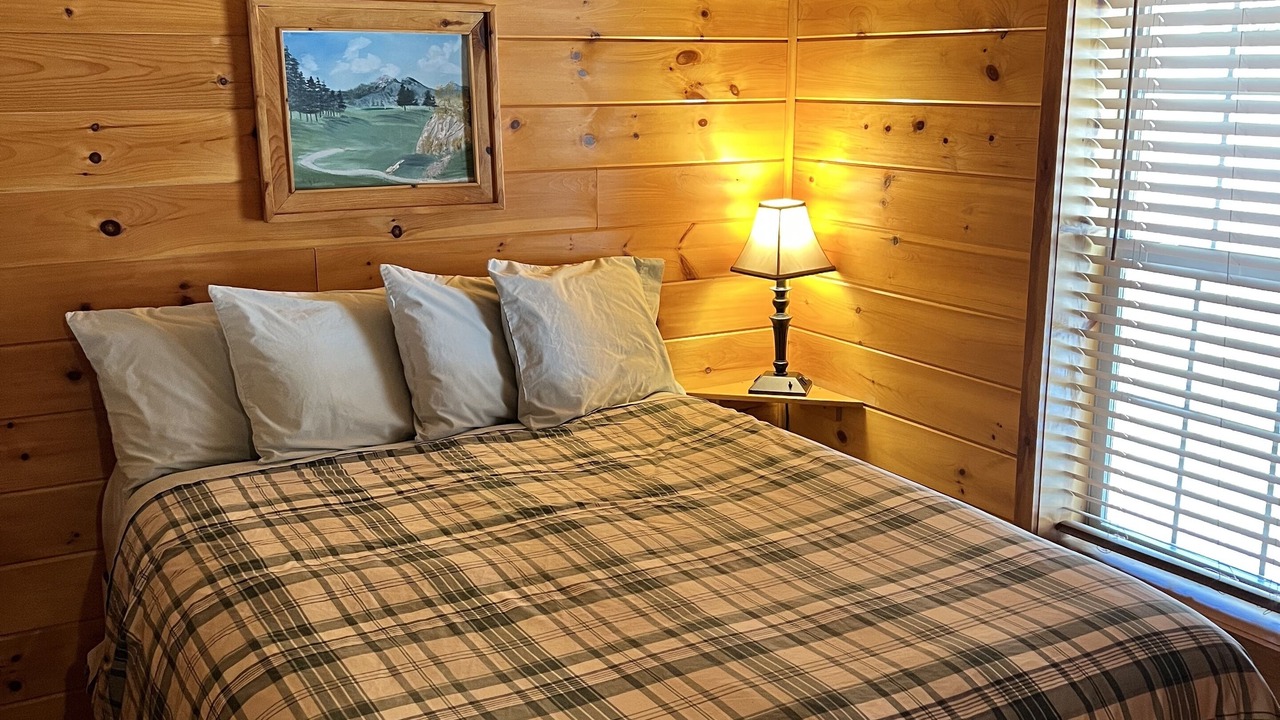 Photo of Bedroom in Keystone
