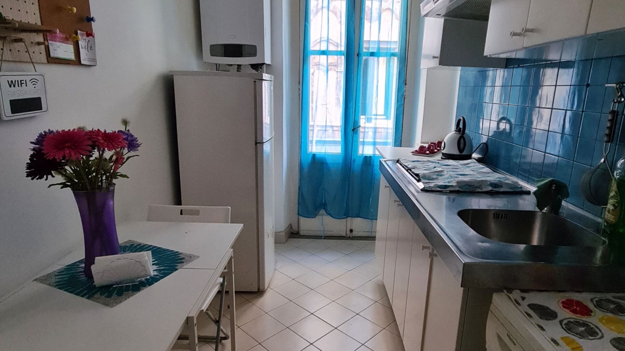 Photo of Kitchen in Historical Downtown Salerno