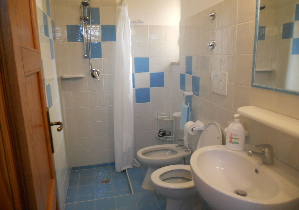 Photo of Bathroom in Forio