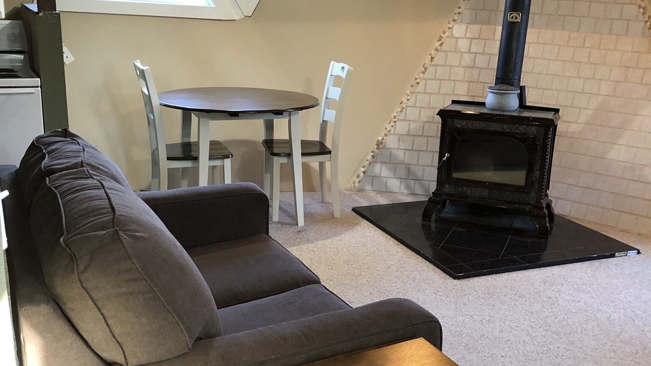 Photo of Livingroom in Deadwood