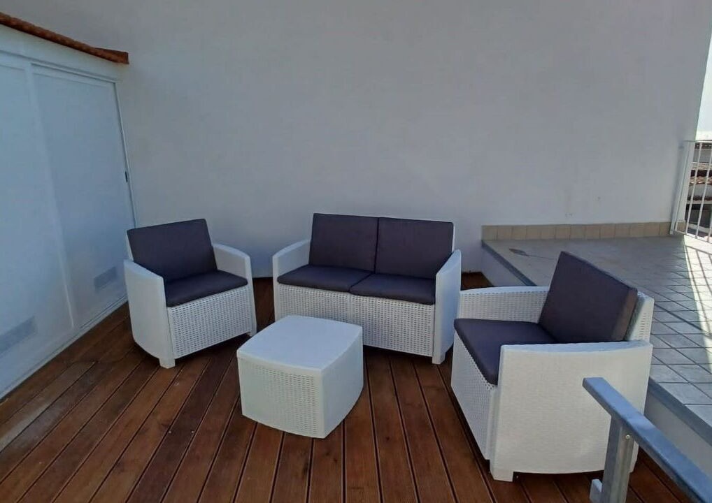 Photo of Outdoor in Meta