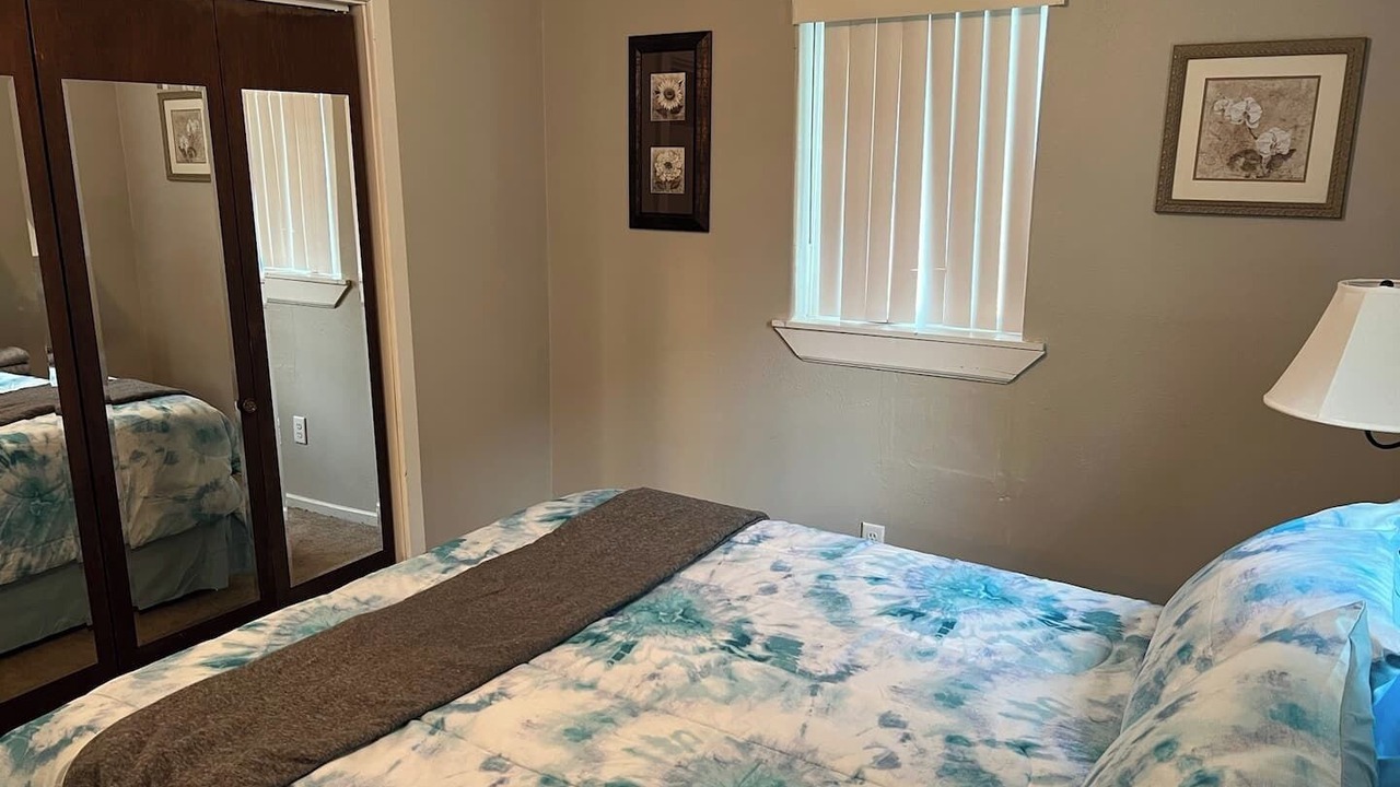 Photo of Bedroom in Pierre