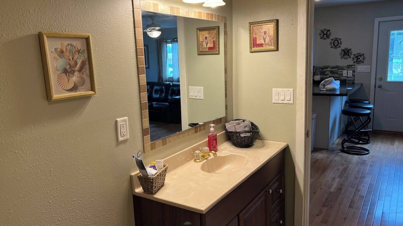 Photo of Bathroom in Pierre