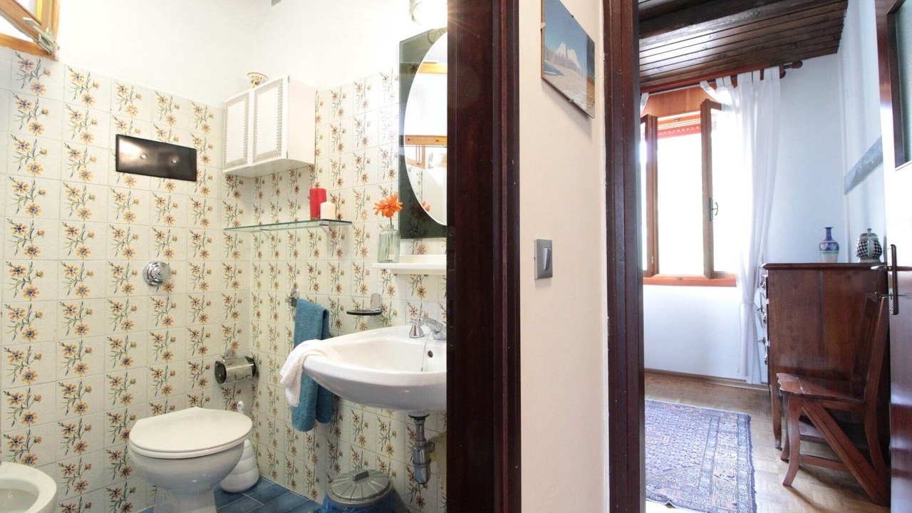 Photo of Bathroom in Coi