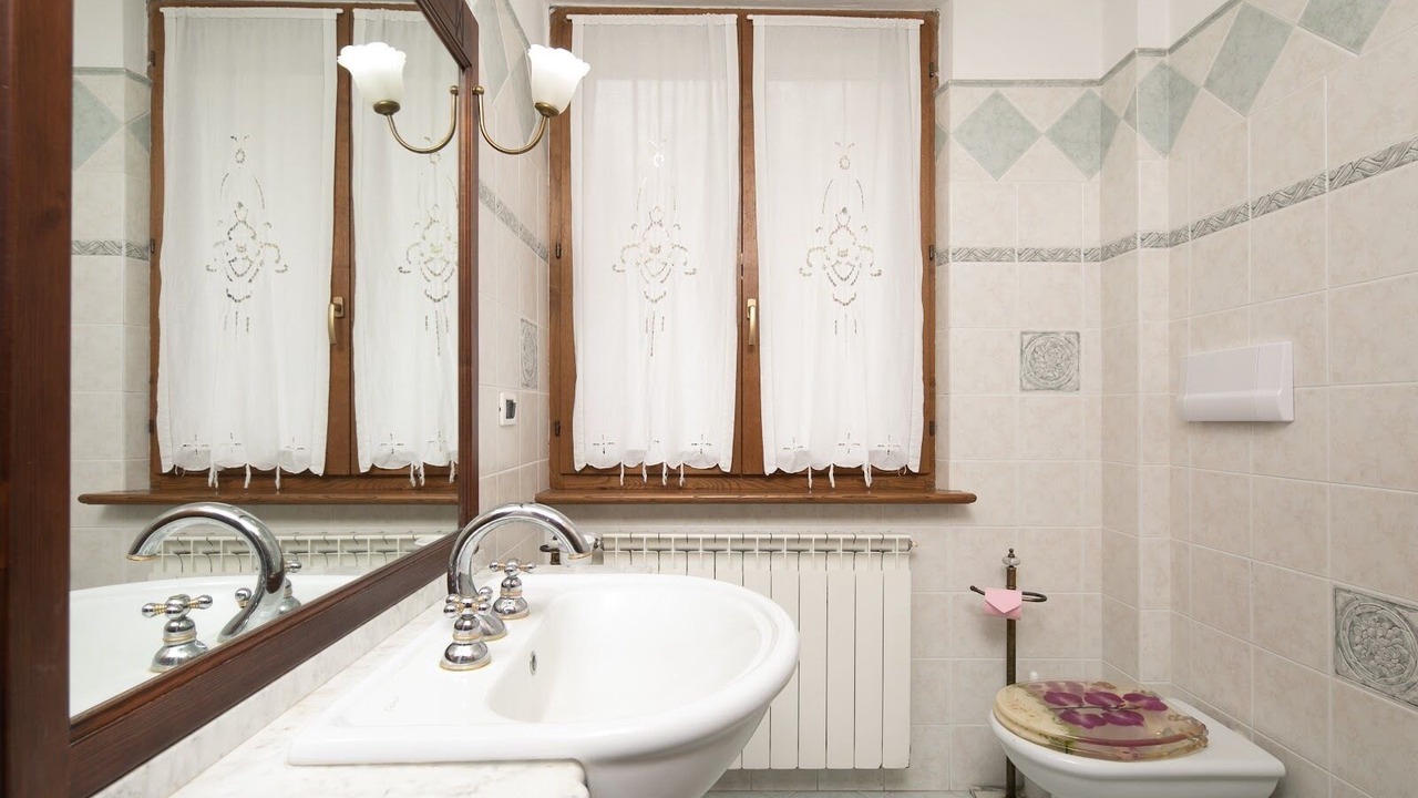 Photo of Bathroom in Abbadia San Salvatore