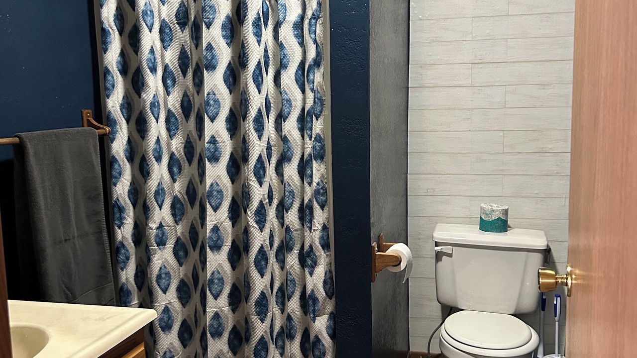 Photo of Bathroom in Redfield