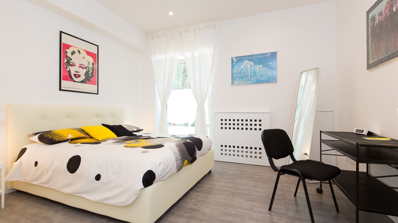 Photo of Bedroom in EUR