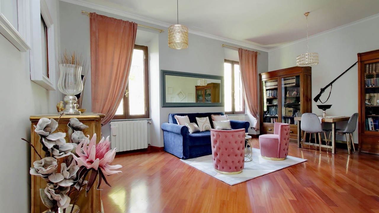 Photo of Livingroom in Vatican