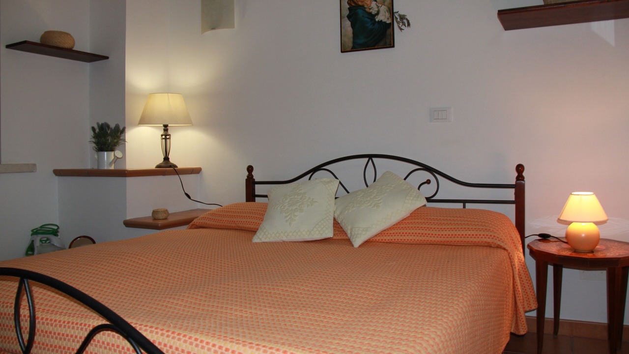 Photo of Bedroom in San Demetrio ne' Vestini