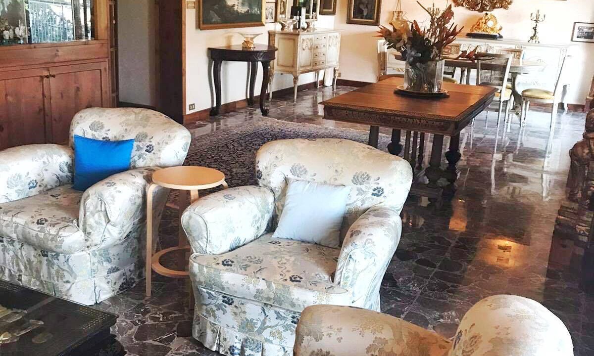 Photo of Livingroom in Lake Bracciano