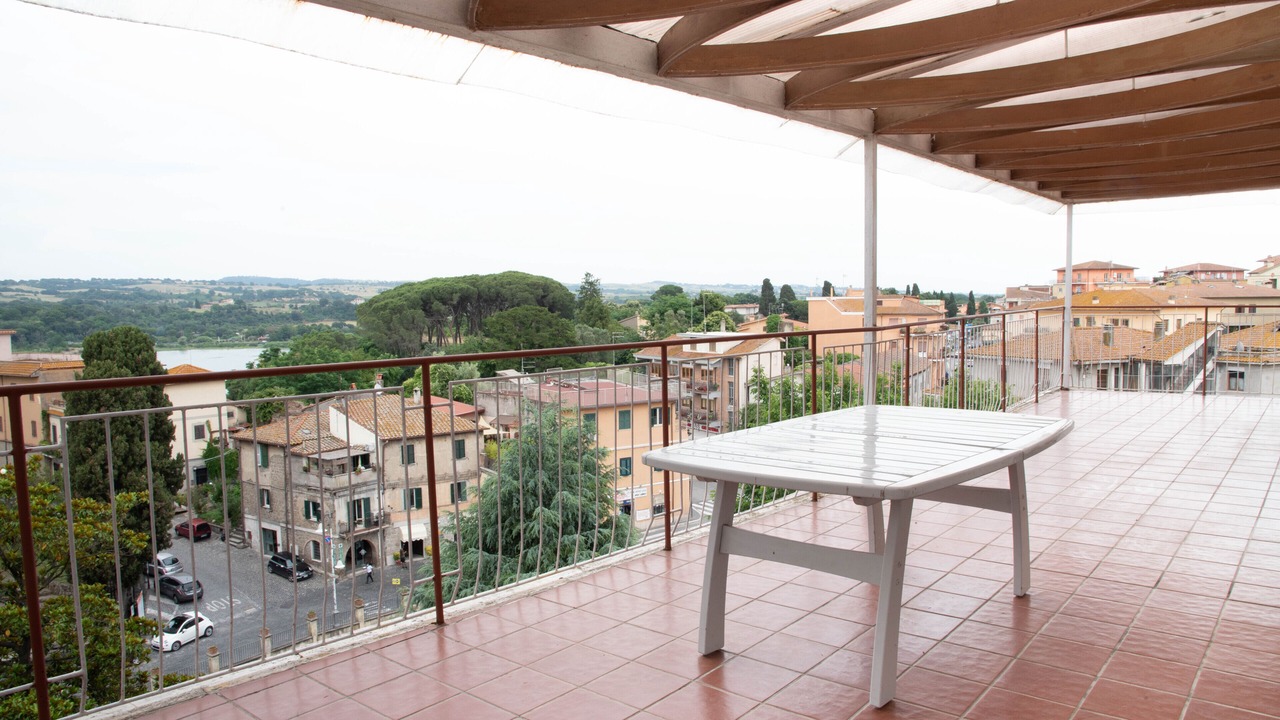 Photo of Outdoor in Lake Bracciano