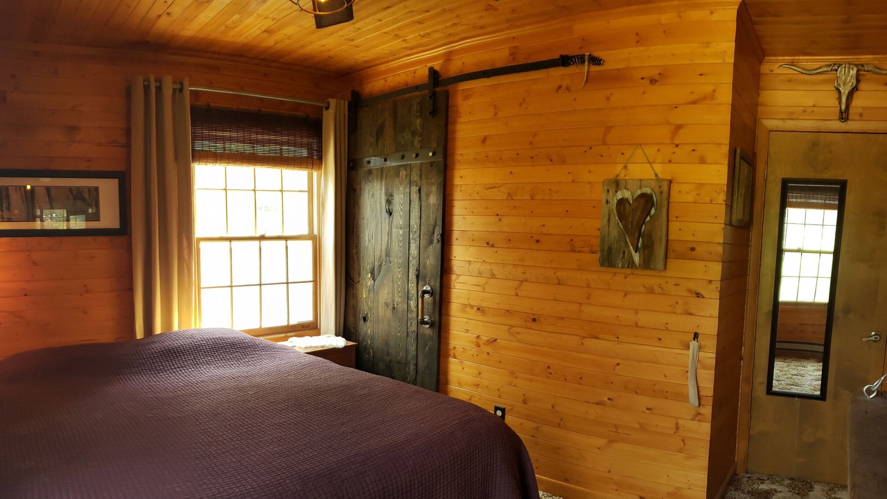 Photo of Bedroom in Deadwood