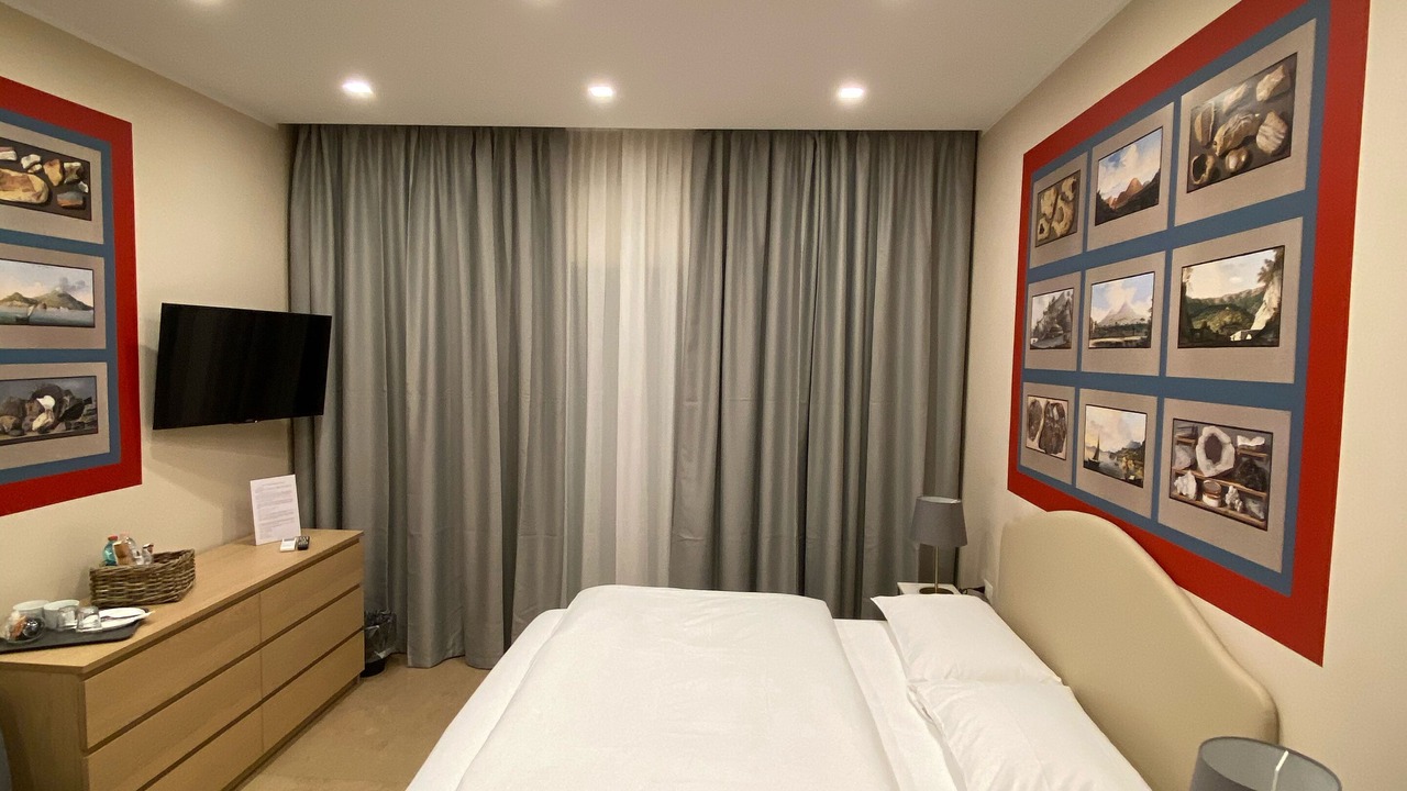 Photo of Bedroom in Naples City Centre