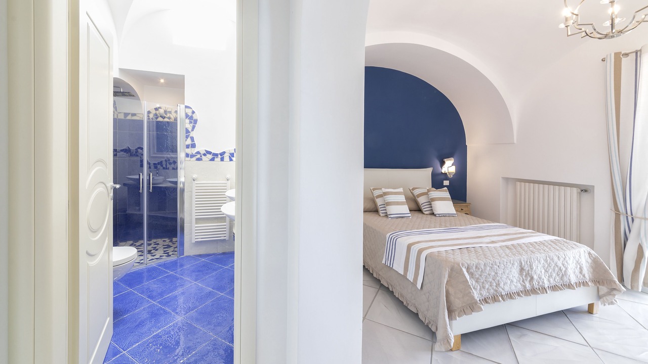 Photo of Bedroom in Forio