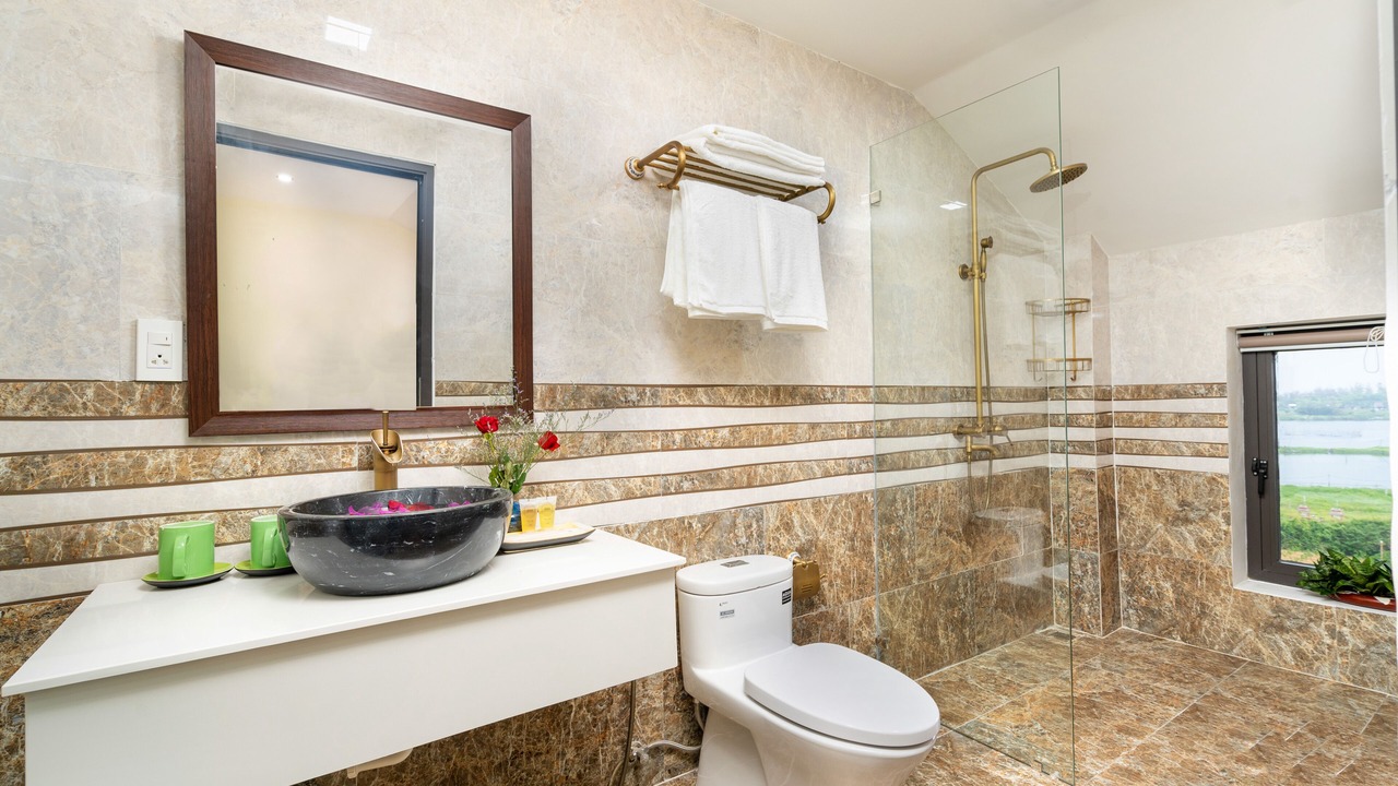 Photo of Bathroom in Cam Ha
