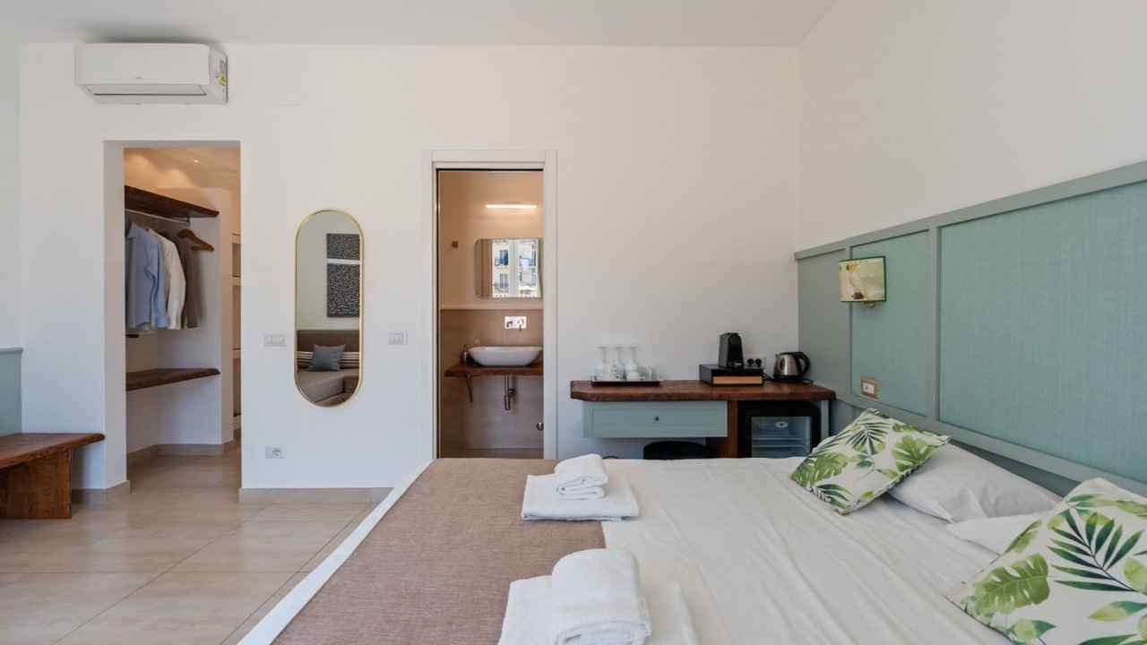 Photo of Bedroom in Sorrento City Centre