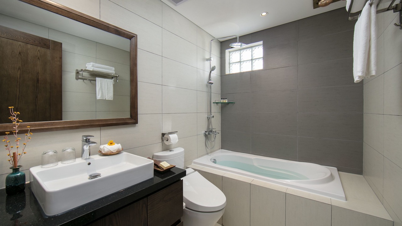 Photo of Bathroom in Dich Vong Hau