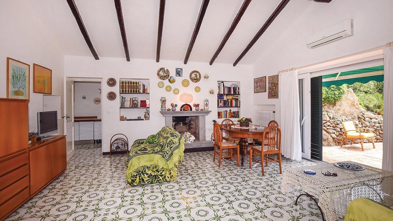 Photo of Bedroom in Forio