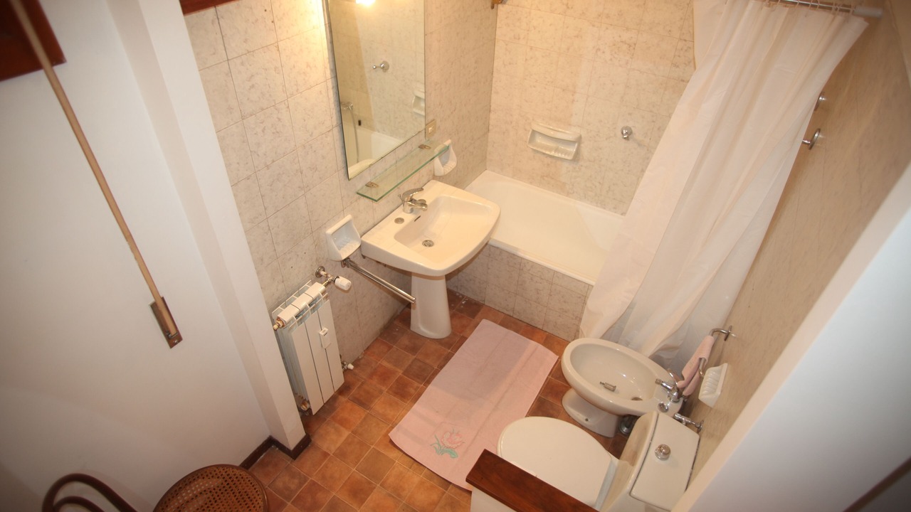 Photo of Bathroom in Tor di Quinto