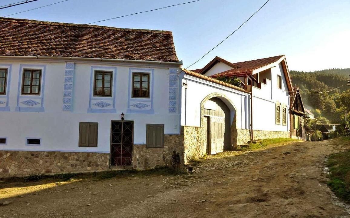 Photo of Others in Saliste